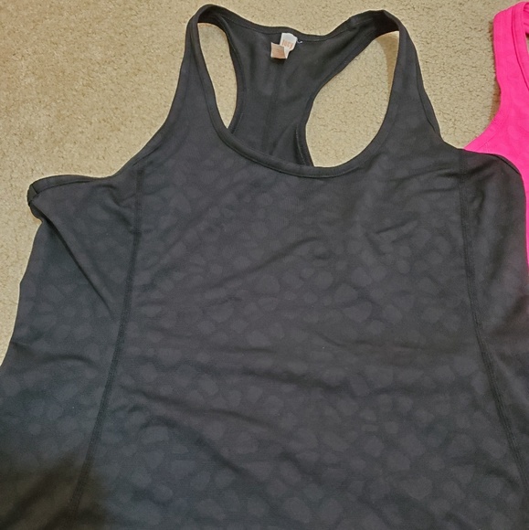 Lucy Racerback Leopard Pattern Tanks - Picture 2 of 7